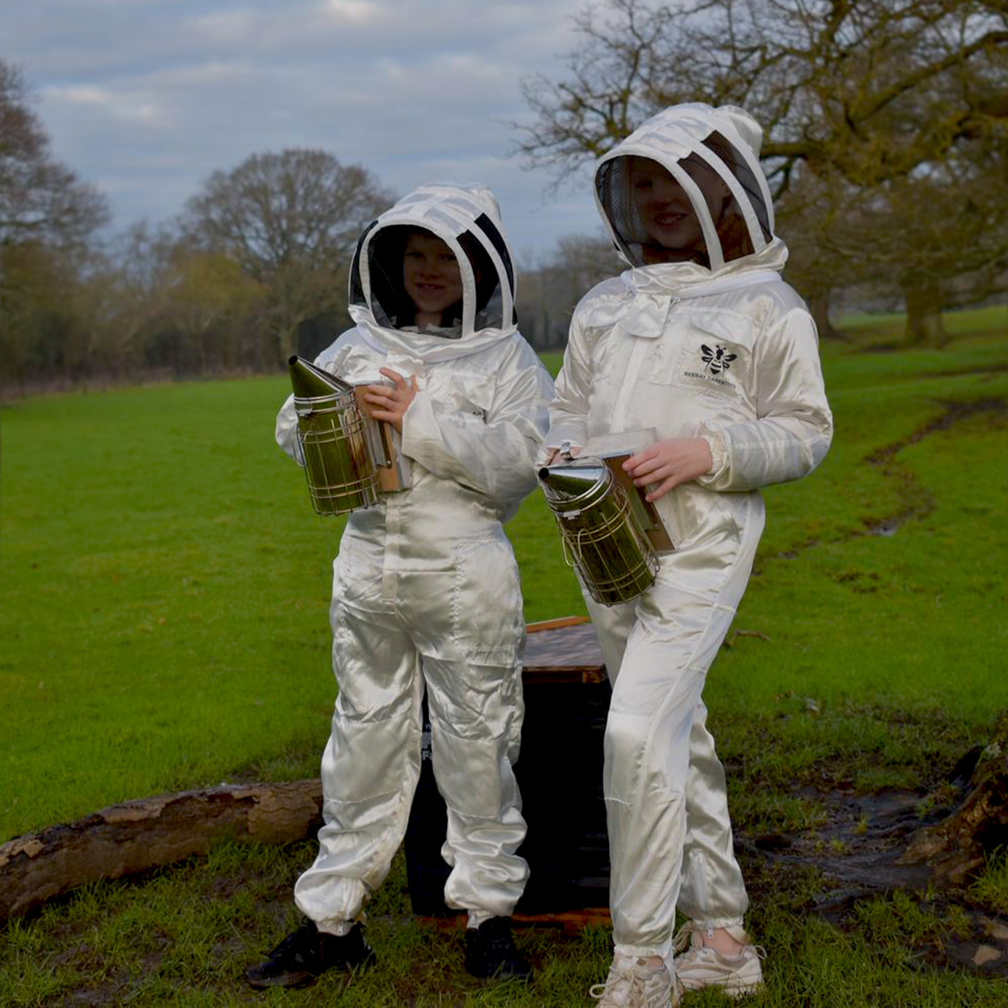 Premium Silk Beekeeping Suit – Ultimate Beekeeper Comfort & Style